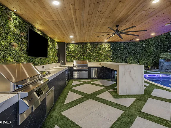 2578 E Claxton Road, Gilbert, AZ 85297