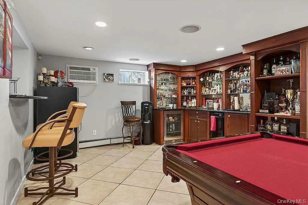 4 Bed