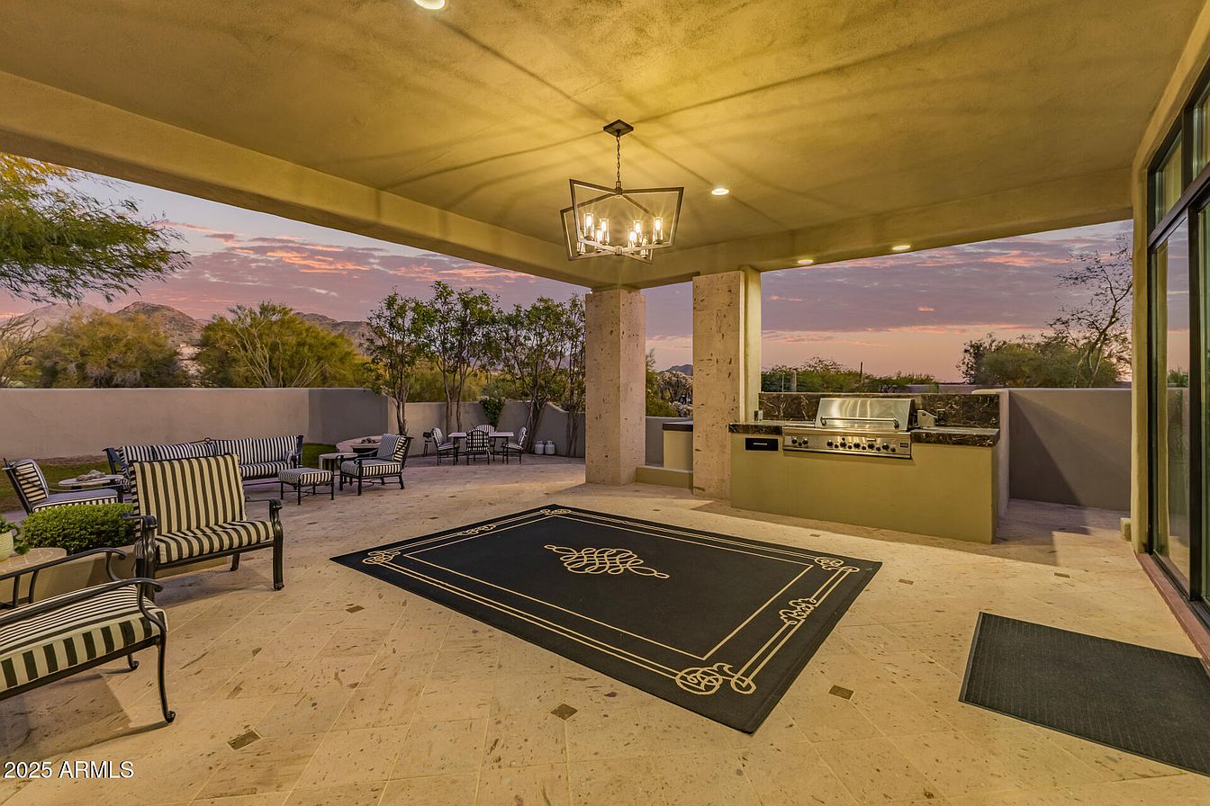 9350 E VIA DEL SOL Drive, Scottsdale, AZ 85255