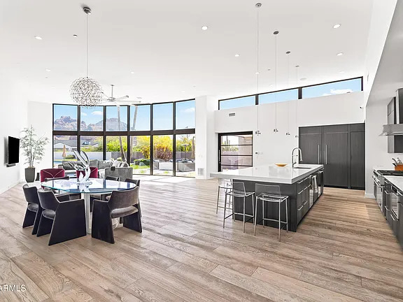 5 Bed